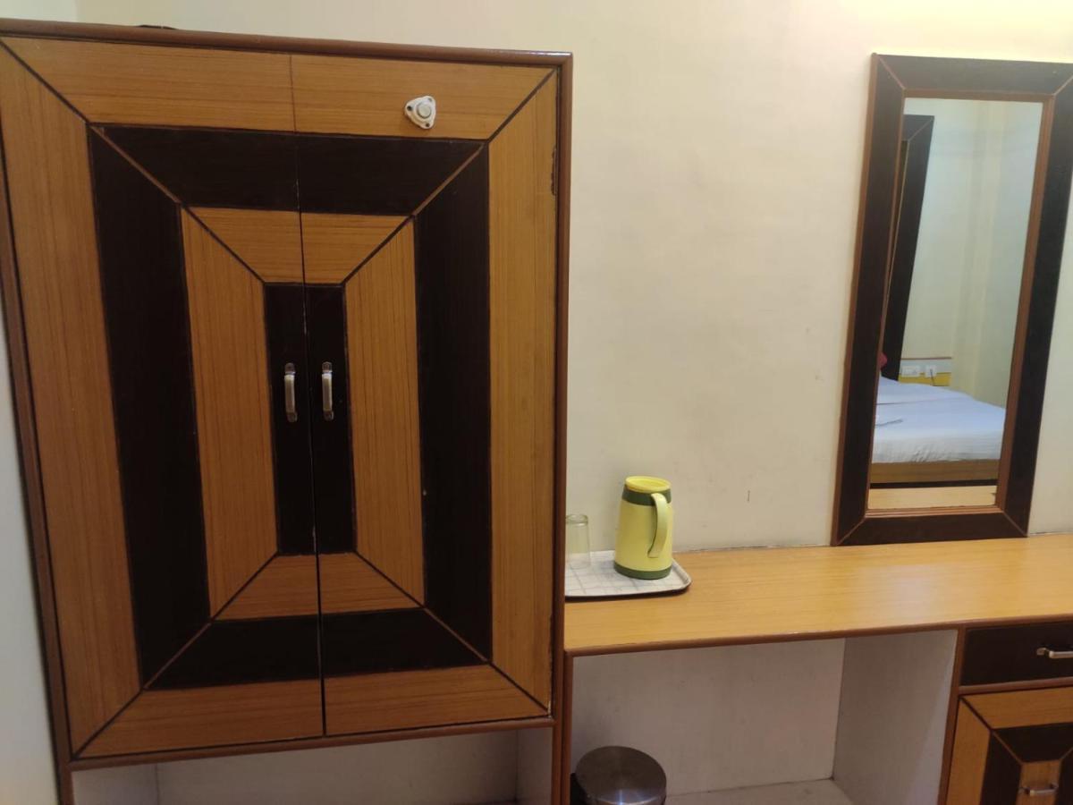 Hotel Amandeep Dharamshala Dış mekan fotoğraf